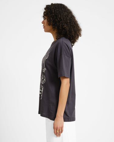 Ida O - Neck Aloha T-Shirt Black - Things I Like Things I Love