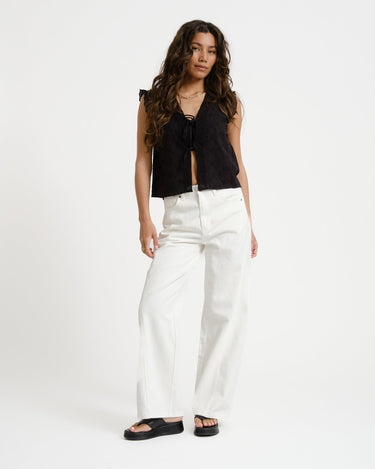 Jade Broderie Vest Black - Things I Like Things I Love