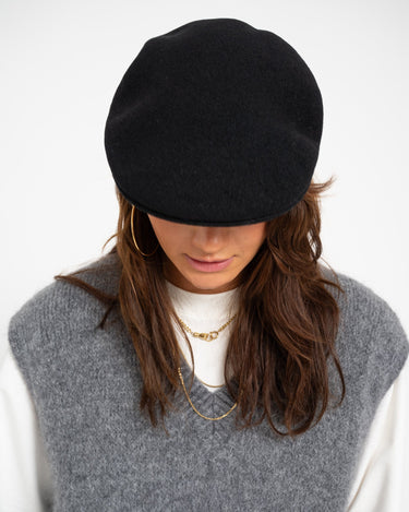 KANGOL 504 Cap Black - Things I Like Things I Love
