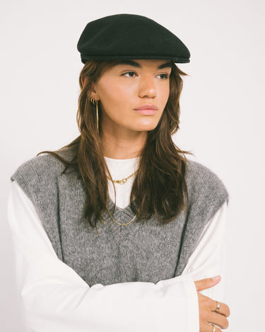 KANGOL 504 Cap Black - Things I Like Things I Love