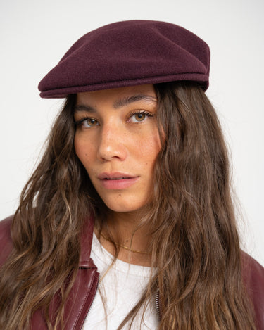 KANGOL 504 Cap Bordeaux - Things I Like Things I Love