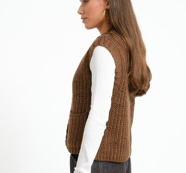Kelly Chunky Vest Knit Karaf - Things I Like Things I Love
