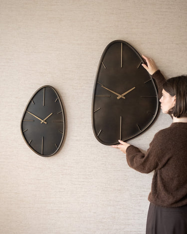 Kleine Wandklok Organic Messing - Things I Like Things I Love
