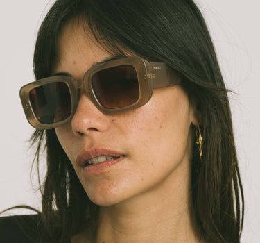 Komono Sunglasses Avery Sahara Brown - Things I Like Things I Love