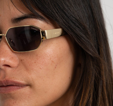 Komono Sunglasses Elix White Gold - Things I Like Things I Love