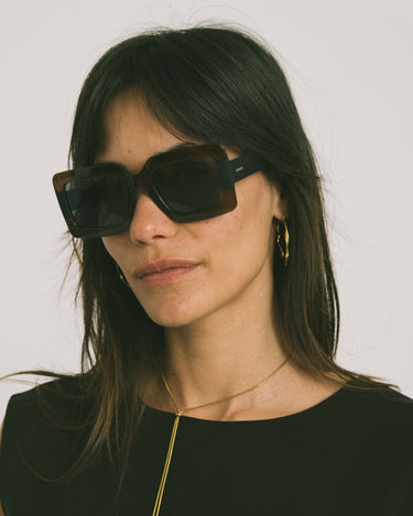 Komono Sunglasses Lana Bronze Carbon Brown - Things I Like Things I Love