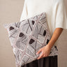 Kussen Iva Taupe - Things I Like Things I Love