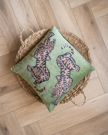 Kussen Luipaard / Tijger Groen - Things I Like Things I Love