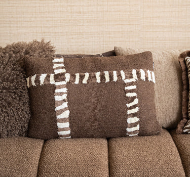 Kussen Stripescape Bruin - Things I Like Things I Love