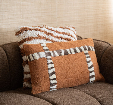 Kussen Stripescape Karamel - Things I Like Things I Love