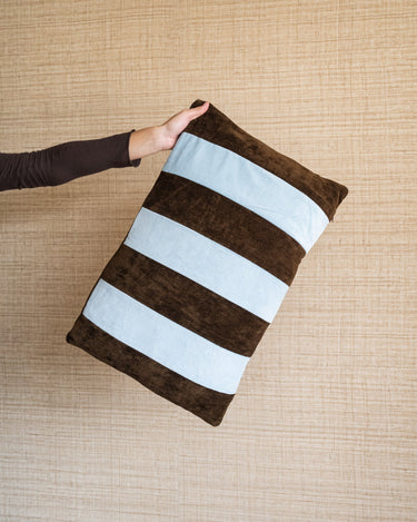 Kussen Stripey Blauw - Things I Like Things I Love