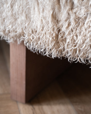 Large Bench Fluffy Mongolie - Things I Like Things I Love