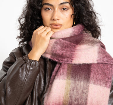 Leslie Scarf Roze Nectar Winetasting Groen - Things I Like Things I Love