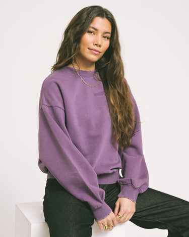 Lippa Loose Wash Crew Sweater Petunia - Things I Like Things I Love