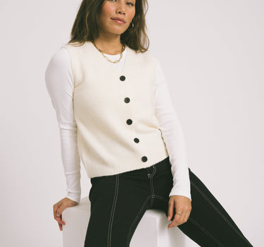Lisa Gilet Knit Ecru One Size - Things I Like Things I Love