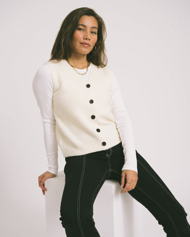 Lisa Gilet Knit Ecru One Size - Things I Like Things I Love