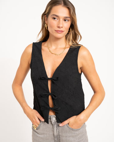 Lulu Structured Vest Black - Things I Like Things I Love