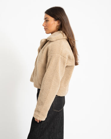 Nati Crop Teddy Jacket Birch - Things I Like Things I Love