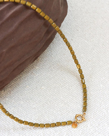 Necklace Saloon Gold Green - Things I Like Things I Love