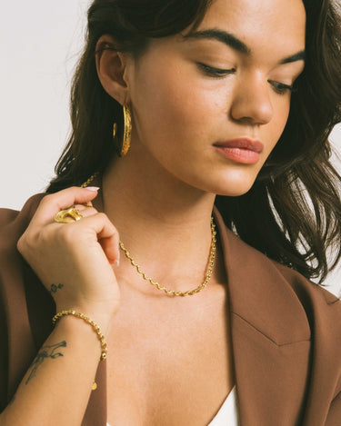 Necklace Waves Gold - Things I Like Things I Love