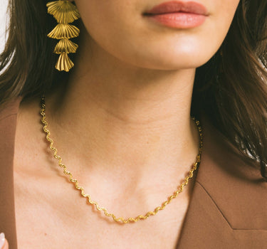 Necklace Waves Gold - Things I Like Things I Love