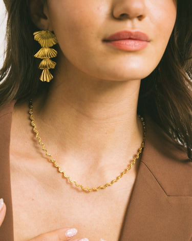 Necklace Waves Gold - Things I Like Things I Love