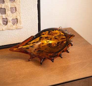 Ornament Shell Feline Glass - Things I Like Things I Love