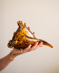 Ornament Shell Feline Glass - Things I Like Things I Love