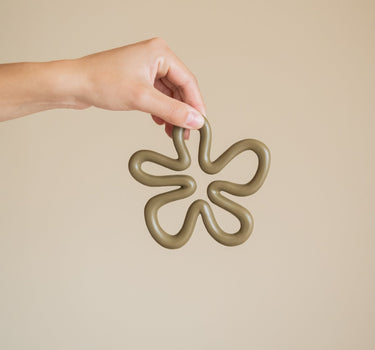 Pannenonderzetter Bloem Olijfgroen 1PC - Things I Like Things I Love