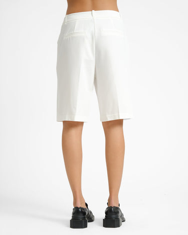 Passi Knee Shorts Snow White - Things I Like Things I Love