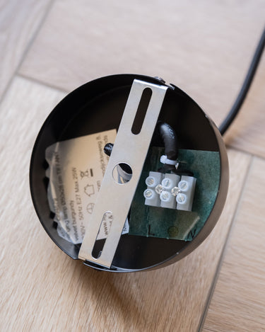 Pendant Lamp Tiffany Burgundy - Things I Like Things I Love