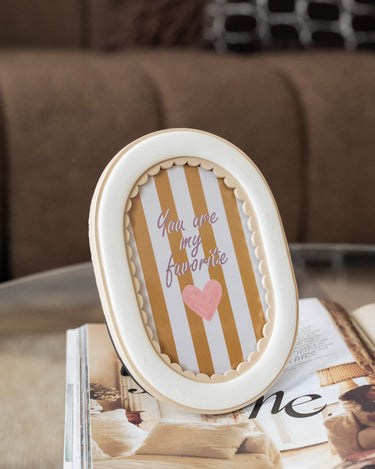 Photo Frame Oval Beige - Things I Like Things I Love
