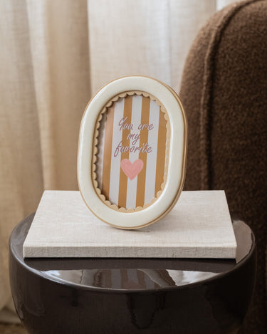 Photo Frame Oval Beige - Things I Like Things I Love
