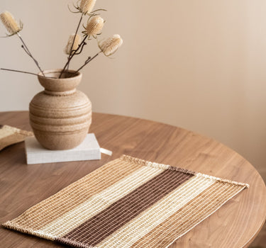 Placemat Alexia Raffia Brown - Things I Like Things I Love