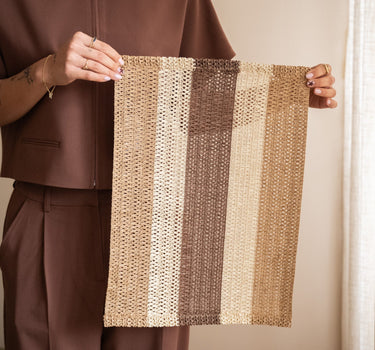 Placemat Alexia Raffia Brown - Things I Like Things I Love