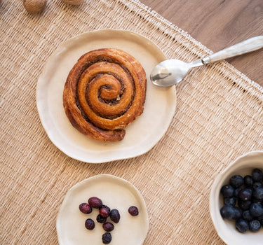 Plate Eva Ceramic - Things I Like Things I Love