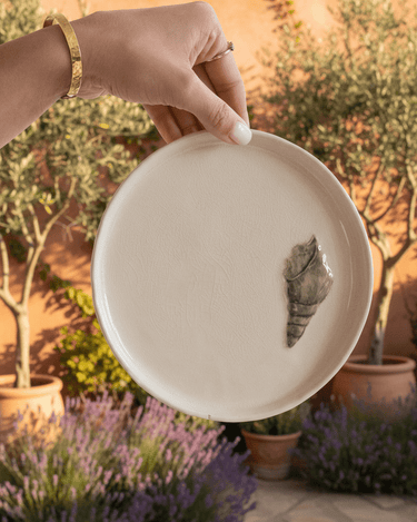 Plate Shell Ceramic - Things I Like Things I Love
