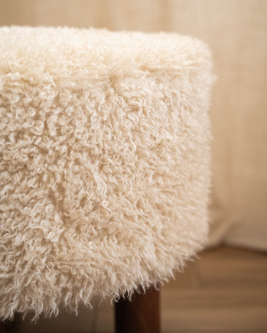 Pouf Inverness Faux Fur - Things I Like Things I Love