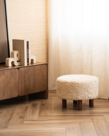 Pouf Inverness Faux Fur - Things I Like Things I Love