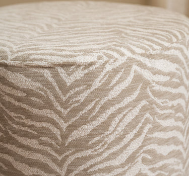Pouf Tigra Beige - Things I Like Things I Love