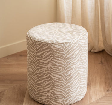Pouf Tigra Beige - Things I Like Things I Love