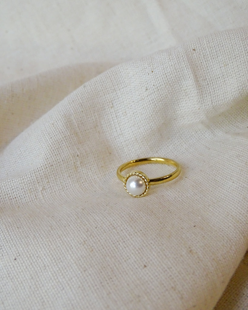 Ring Gold White Pearl Sima - Things I Like Things I Love
