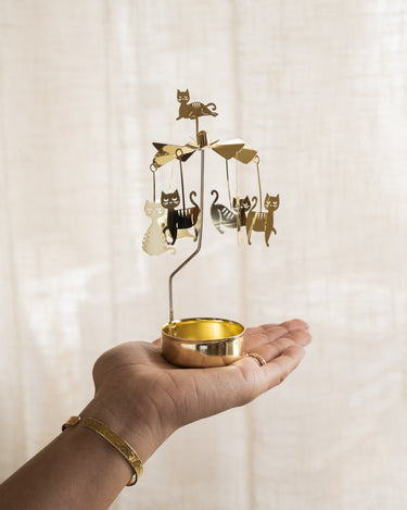Rotating Tealight Holder Cat Family - Things I Like Things I Love