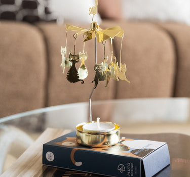 Rotating Tealight Holder Cat Family - Things I Like Things I Love