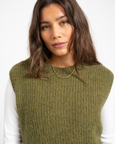 Rouge Edit Helma O - Neck Knitted Vest Avocado 52% Alpaca Wol - Things I Like Things I Love