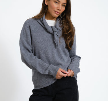Rouge Kate V-Neck Knit Dark Grey Melange - Things I Like Things I Love