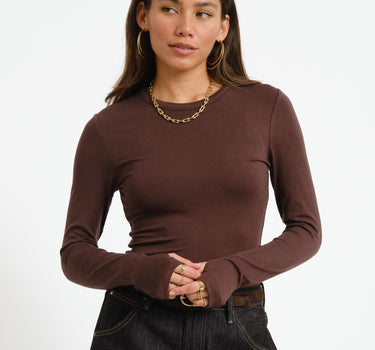 Rouge Maple O-Neck Tee Seal Brown - Things I Like Things I Love