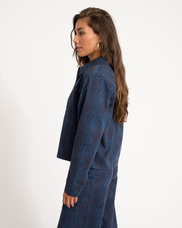Sarah Overshirt Insignia Blue/Snake - Things I Like Things I Love