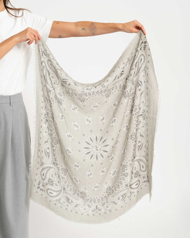 Scarf Fee Green - Things I Like Things I Love