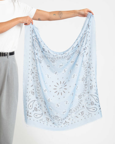 Scarf Fee Light Blue - Things I Like Things I Love